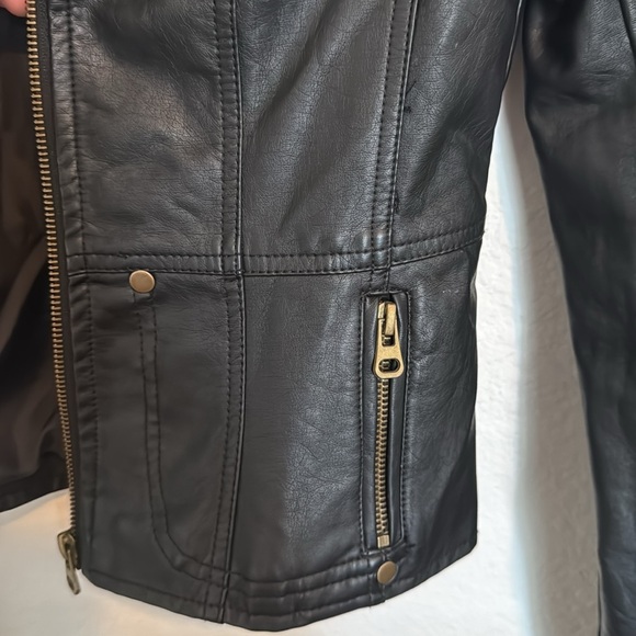 Lulu’s Peace of Mind Black Vegan Leather Moto Jacket Grunge Retro - Picture 8 of 11